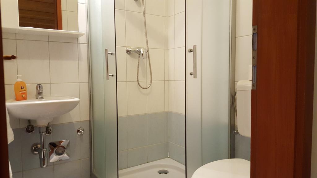 Apartment Studio Prima Риека Экстерьер фото